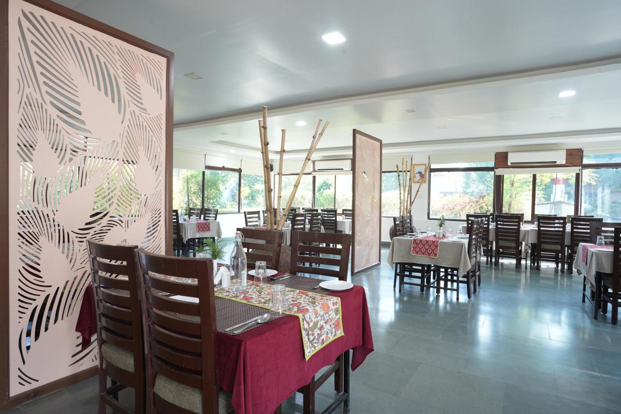 Astroport Sariska Treetop By Eight Continents Tehla Exterior foto